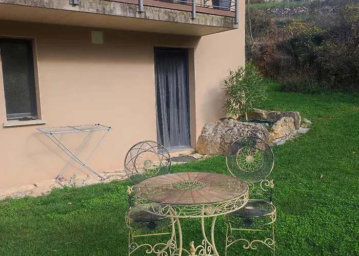 à La Campagne Appartement *