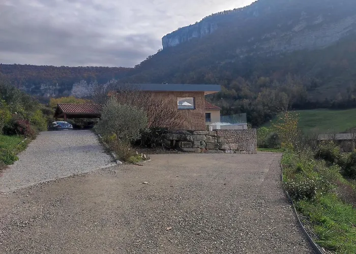 à La Campagne * Saint-Georges-de-Luzençon