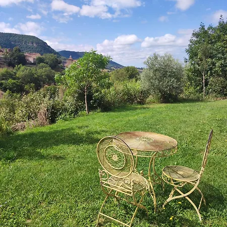 à La Campagne